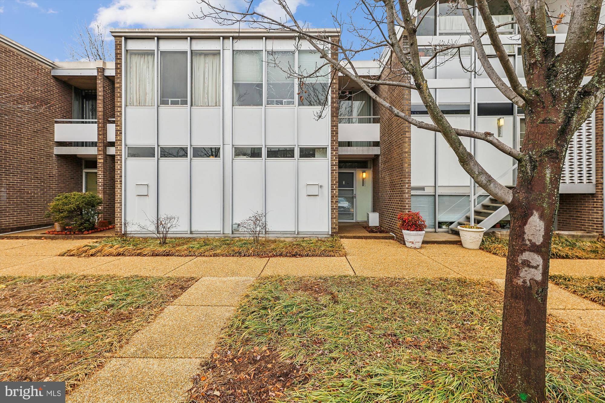 389 O ST SW, Washington, DC 20024