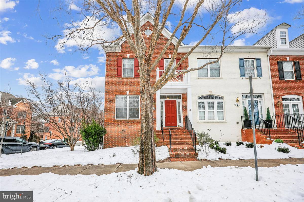 Rockville, MD 20850,600 GARDEN VIEW SQ