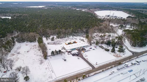 Colonial Beach, VA 22443,913 LONGFIELD RD