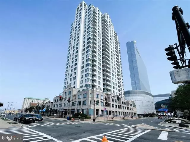 Atlantic City, NJ 08401,526 PACIFIC AVE #401