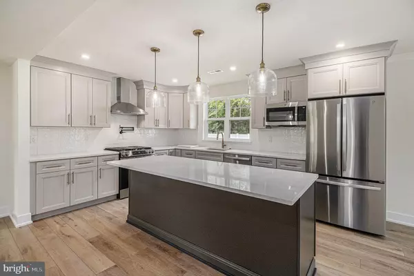 Plymouth Meeting, PA 19462,119 PATRIOT CIR