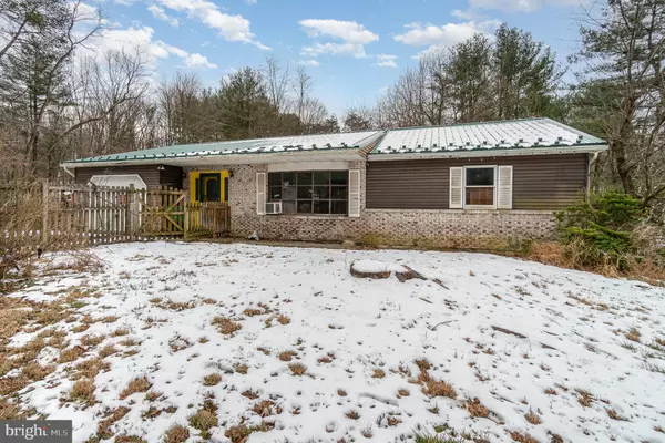 Liverpool, PA 17045,20 FISHING ROD RD