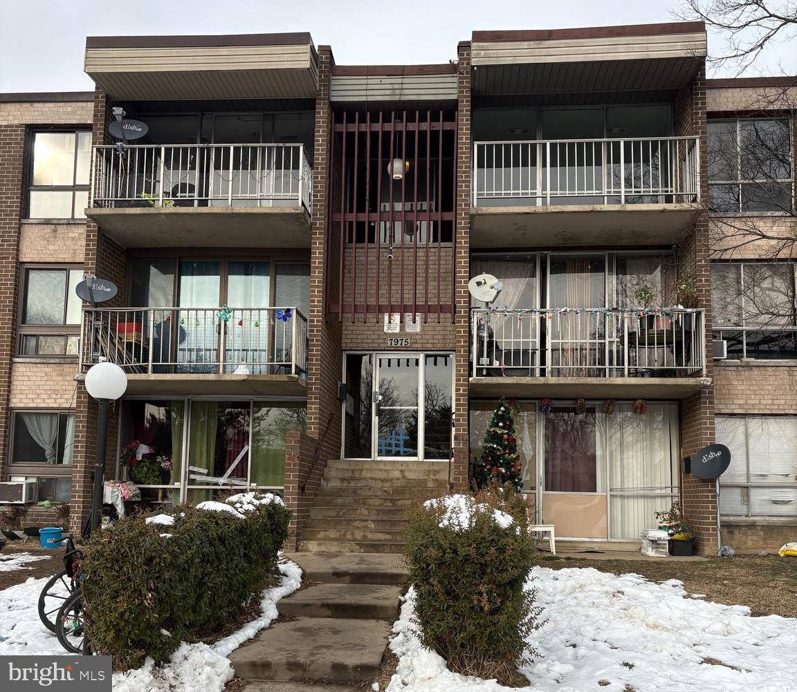 7975 RIGGS RD #7975-12, Hyattsville, MD 20783
