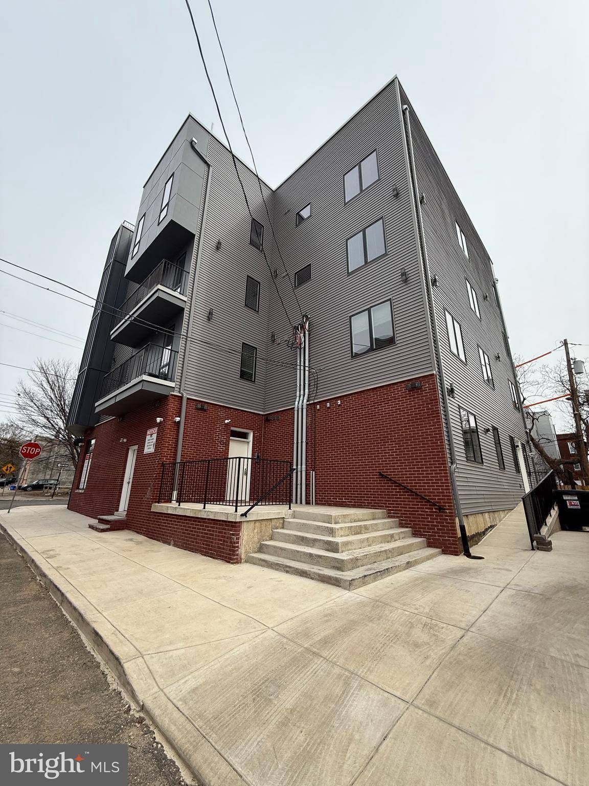 Philadelphia, PA 19122,914-18 W SUSQUEHANNA AVE #1C