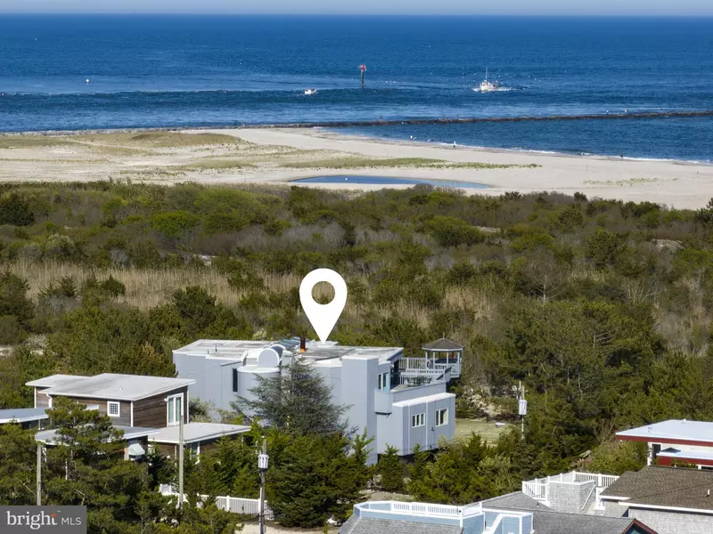 22 E 7TH ST, Barnegat Light, NJ 08006