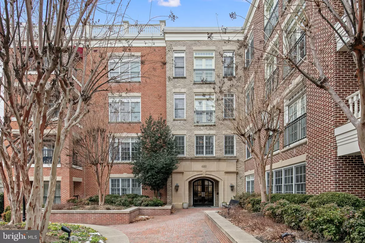 Alexandria, VA 22314,600 SECOND ST #205