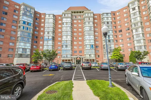 3210 N LEISURE WORLD BLVD #202, Silver Spring, MD 20906