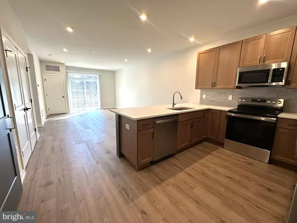 Chalfont, PA 18914,409 W BUTLER AVE #218 (D-06)