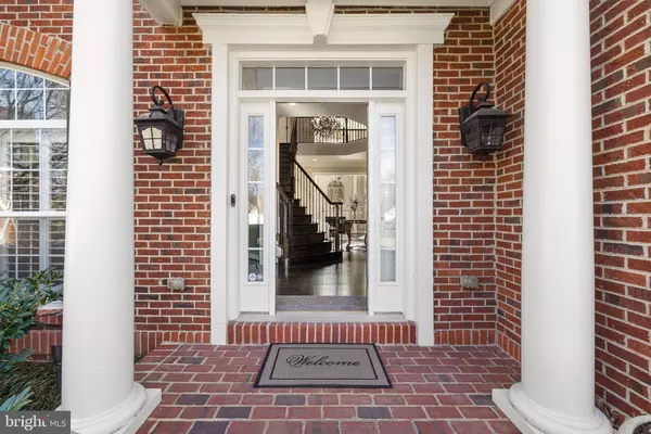 Ashburn, VA 20148,22506 PINE TOP CT