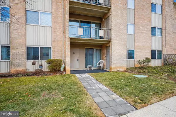 5113 CROSSFIELD CT #3, Rockville, MD 20852