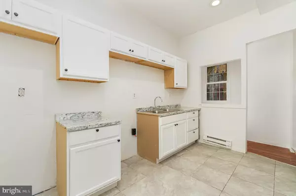 Harrisburg, PA 17110,2229 N 6TH ST