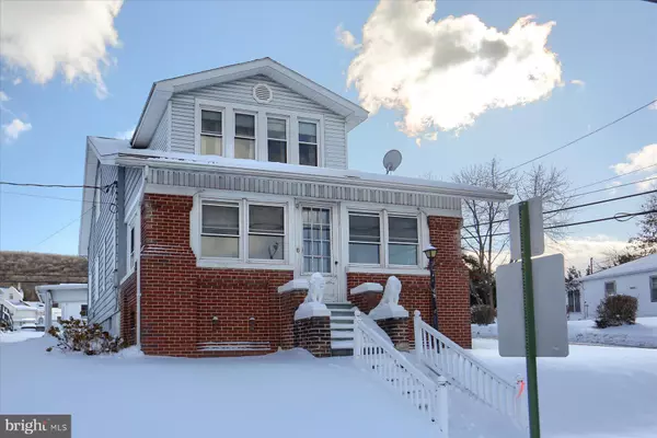 38 E BROAD ST,  Elizabethville,  PA 17023