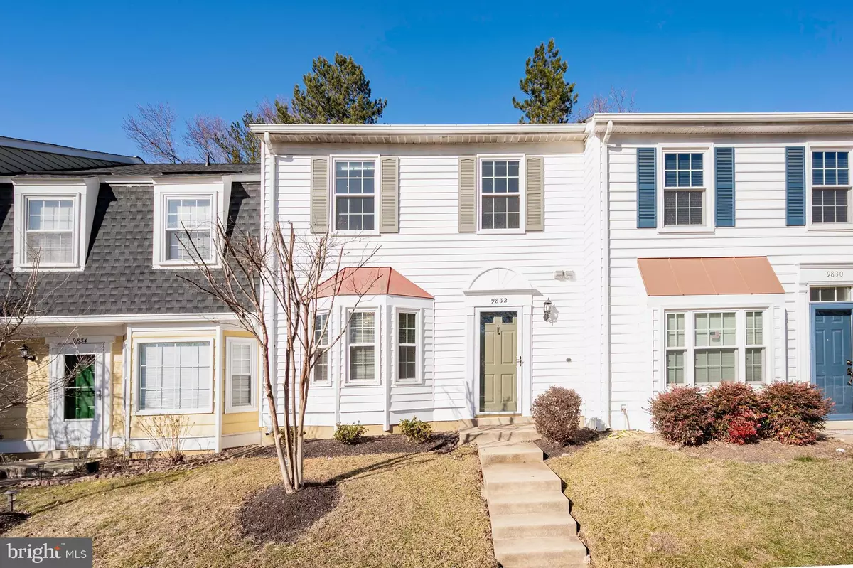 Vienna, VA 22181,9832 OAKDALE WOODS CT