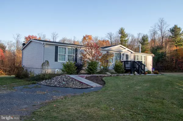 850 SPORTSMANS RD, Morrisdale, PA 16858