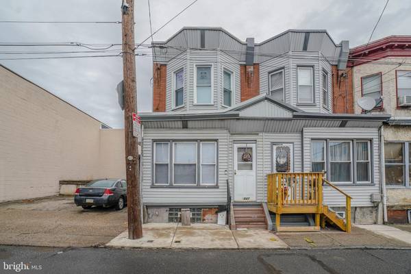 2847 BRIDGE ST, Philadelphia, PA 19137