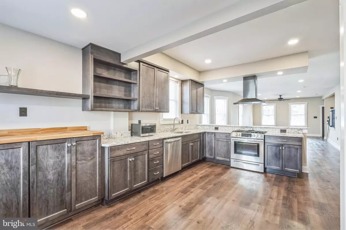 Collingswood, NJ 08108,849 MAPLE AVE