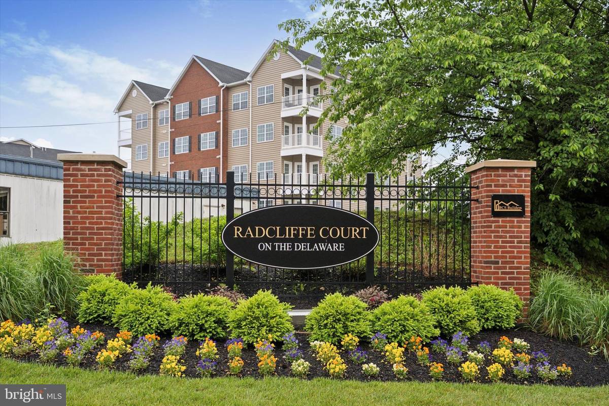 Bristol, PA 19007,16131 RIVER VIEW CT