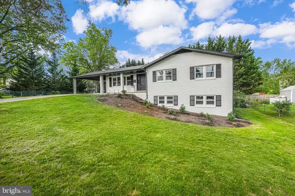 Falls Church, VA 22041,3300 RED PINE ST