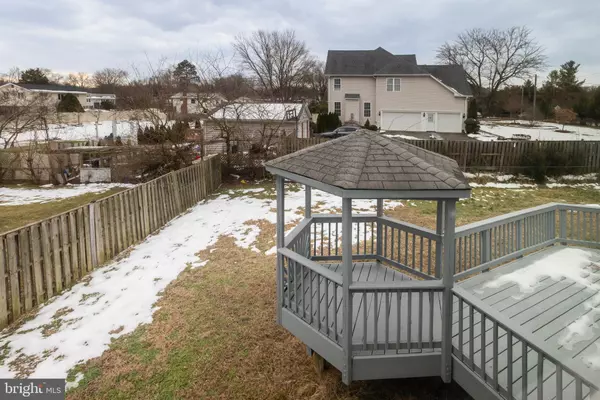 Alexandria, VA 22310,5900 RIDGE VIEW DR