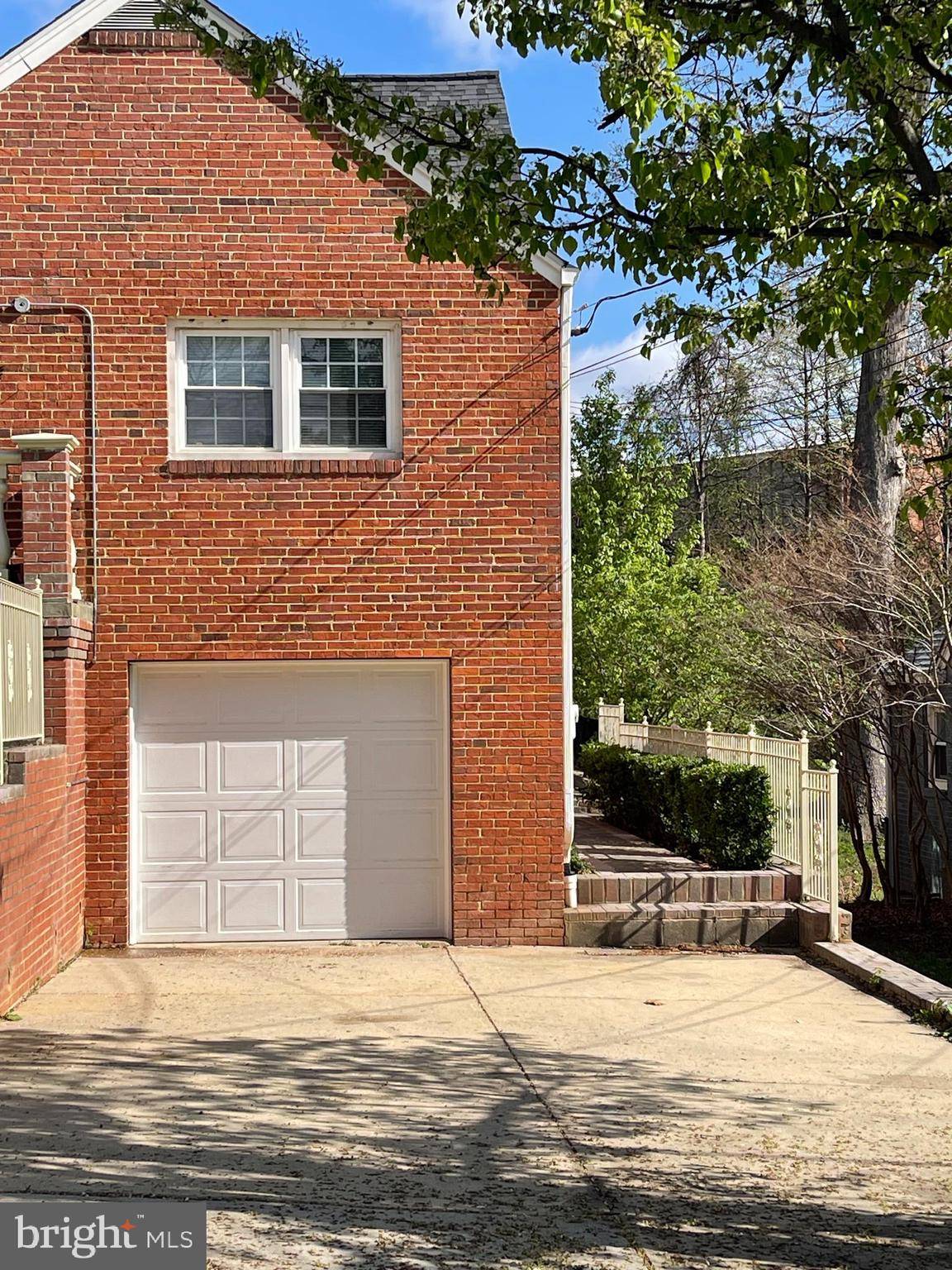 Cheverly, MD 20785,6308 JOSLYN PLACE #B