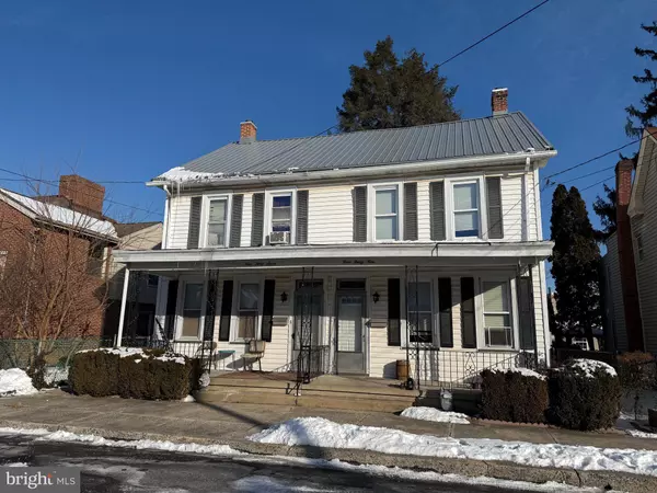 439 E LIBERTY ST, Chambersburg, PA 17201