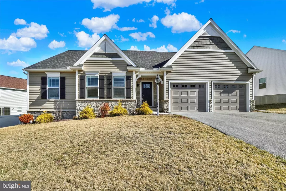 Dover, PA 17315,1703 FOUNTAIN ROCK DR