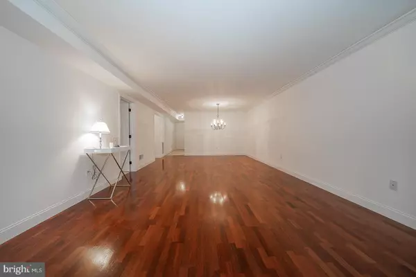 Chesterbrook, PA 19087,189 VALLEY STREAM LN