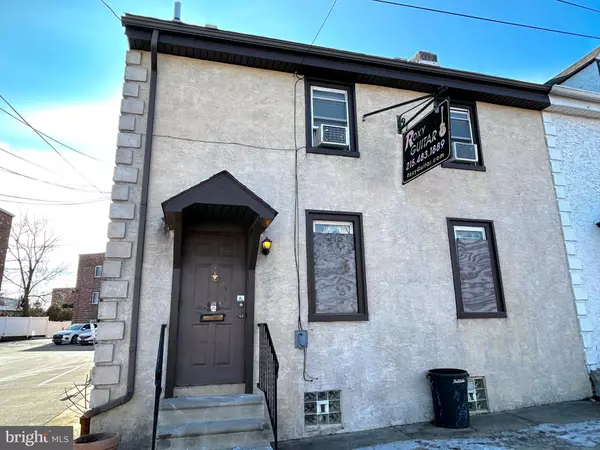 7026 RIDGE AVE, Philadelphia, PA 19128