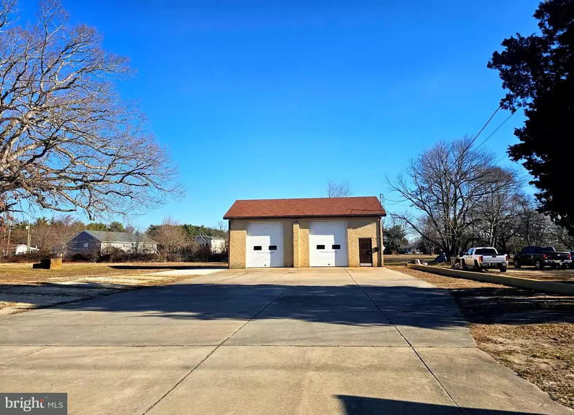 207 N HARDING HWY, Landisville, NJ 08326