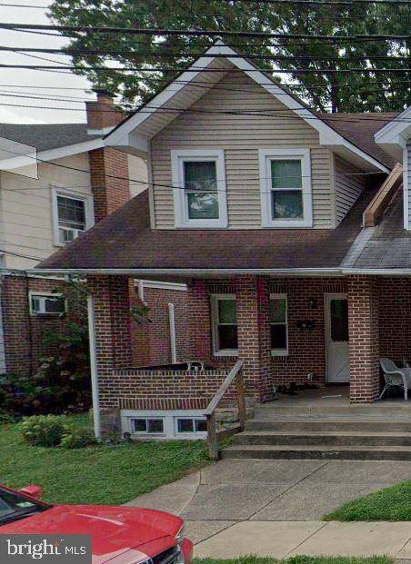 Darby, PA 19023,220 WOODLAWN AVE