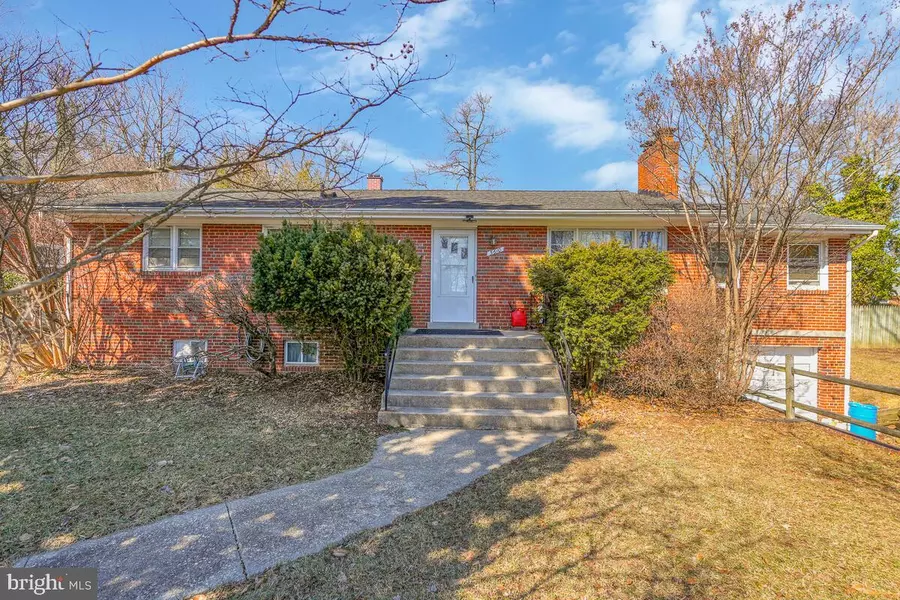 5610 MANSFIELD DR, Temple Hills, MD 20748