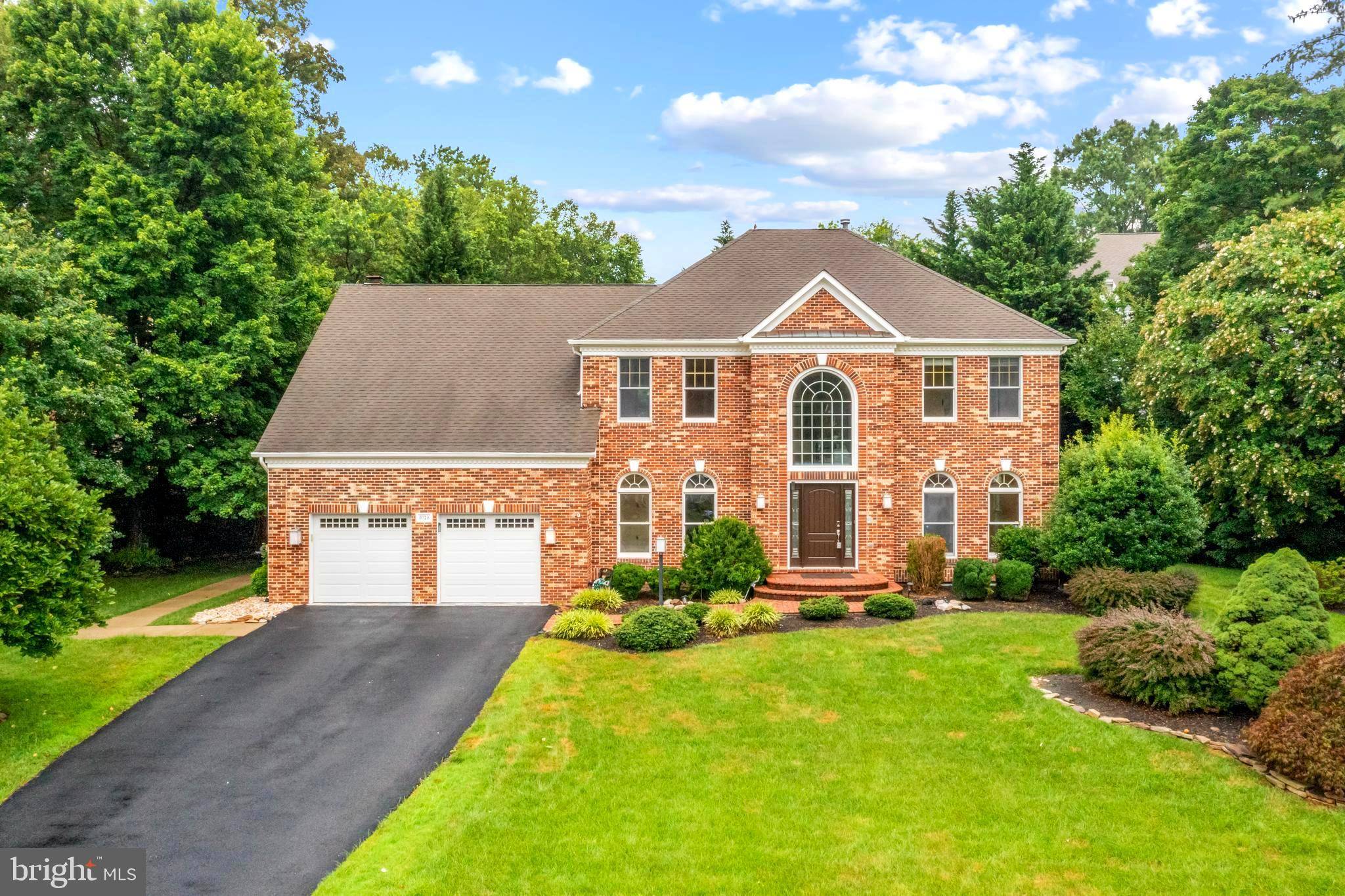 8126 HADDINGTON CT, Fairfax Station, VA 22039