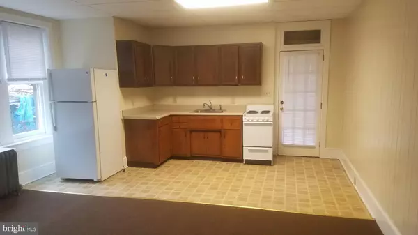 Spring City, PA 19475,324 NEW ST #1