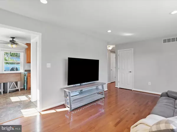 Frederick, MD 21701,903 SEMINOLE RD