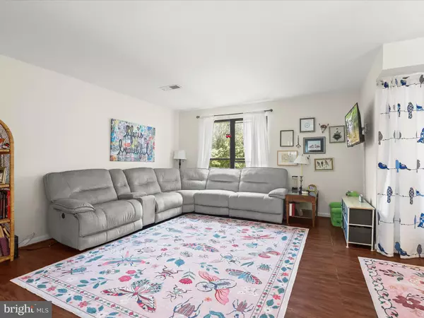 Baltimore, MD 21215,6317 PARK HEIGHTS AVE #306