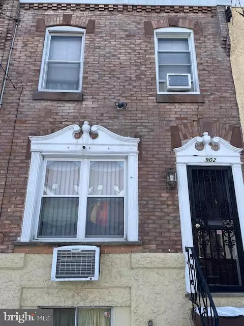 902 W MOYAMENSING AVE, Philadelphia, PA 19148