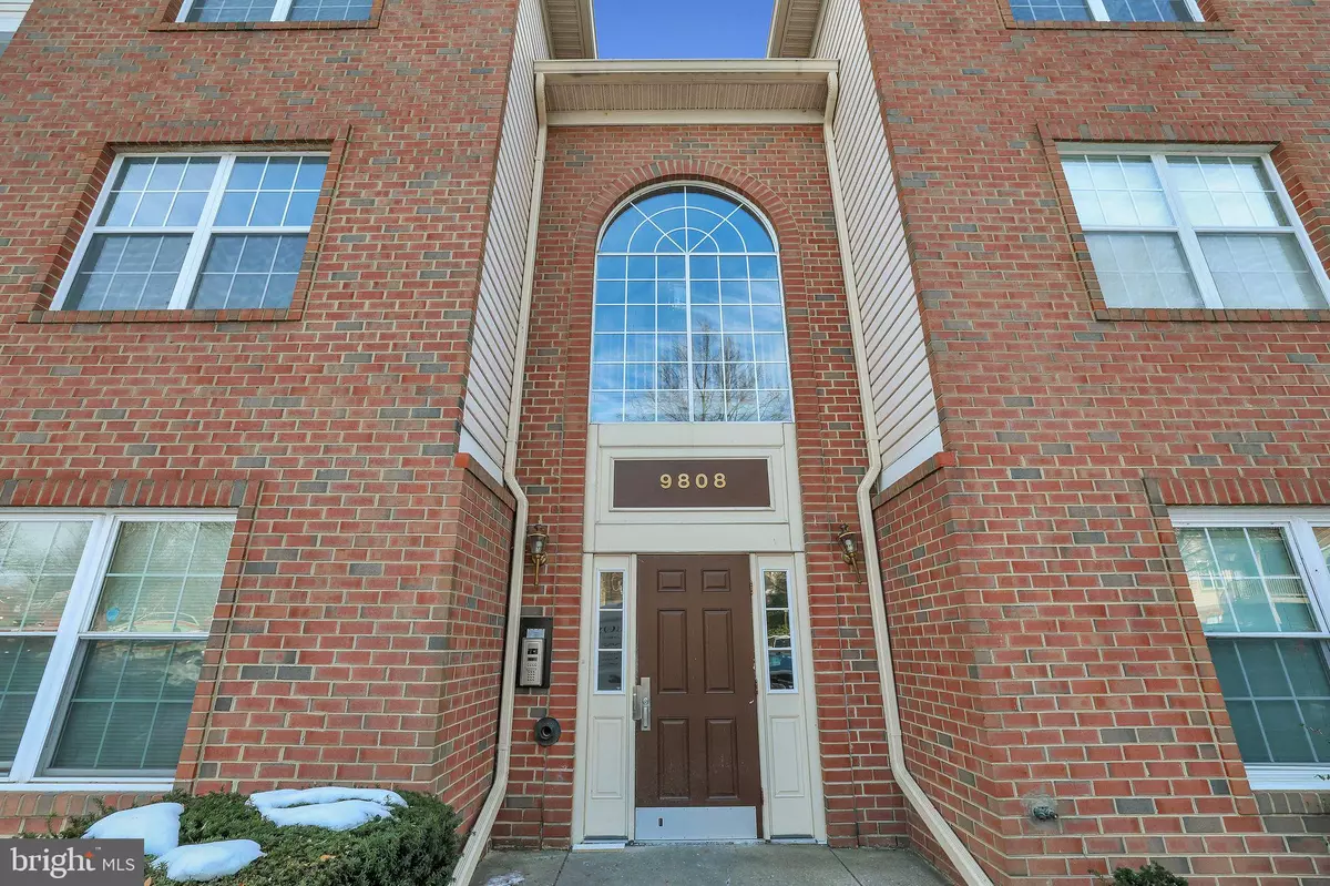 Upper Marlboro, MD 20774,9808 LAKE POINTE #201