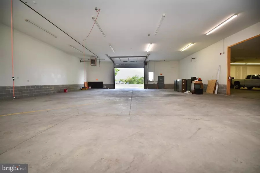 220 S MAPLE ST, Kutztown, PA 19530