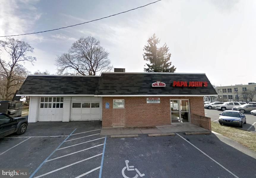 250 S CHERRY ALY, Elizabethtown, PA 17022