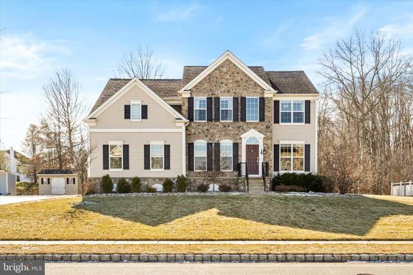 28 ENDEAVOR BLVD, East Windsor, NJ 08520