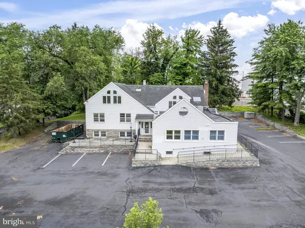Willow Grove, PA 19090,724 FITZWATERTOWN RD