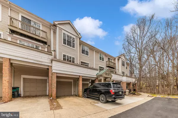 Gaithersburg, MD 20886,19736 CRESTED IRIS WAY