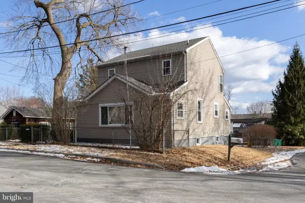 Ewing, NJ 08638,11 KERN AVE