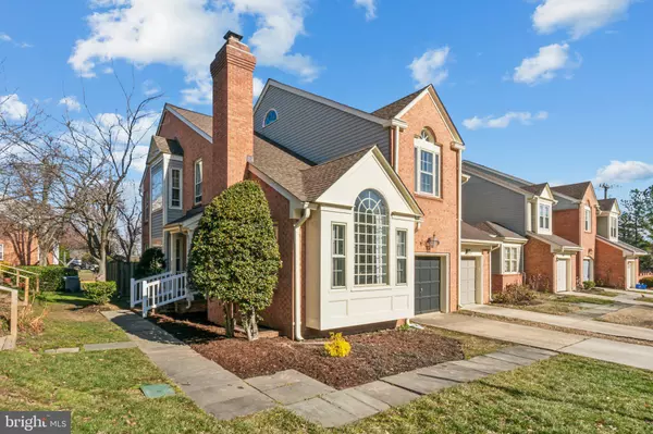 Alexandria, VA 22307,5908 SANDBROOK CT