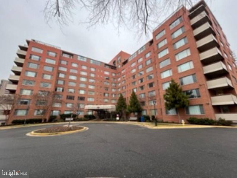 1111 ARLINGTON BLVD #706, Arlington, VA 22209