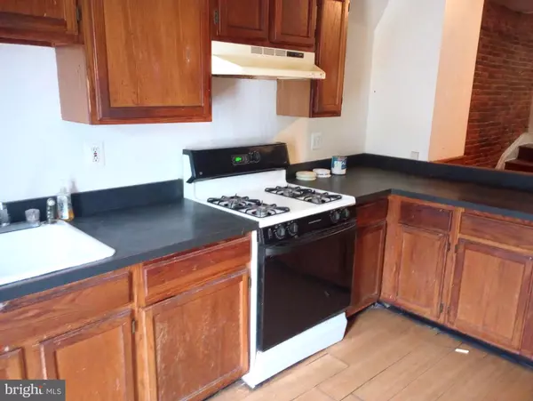 Baltimore, MD 21218,3206 BARCLAY ST