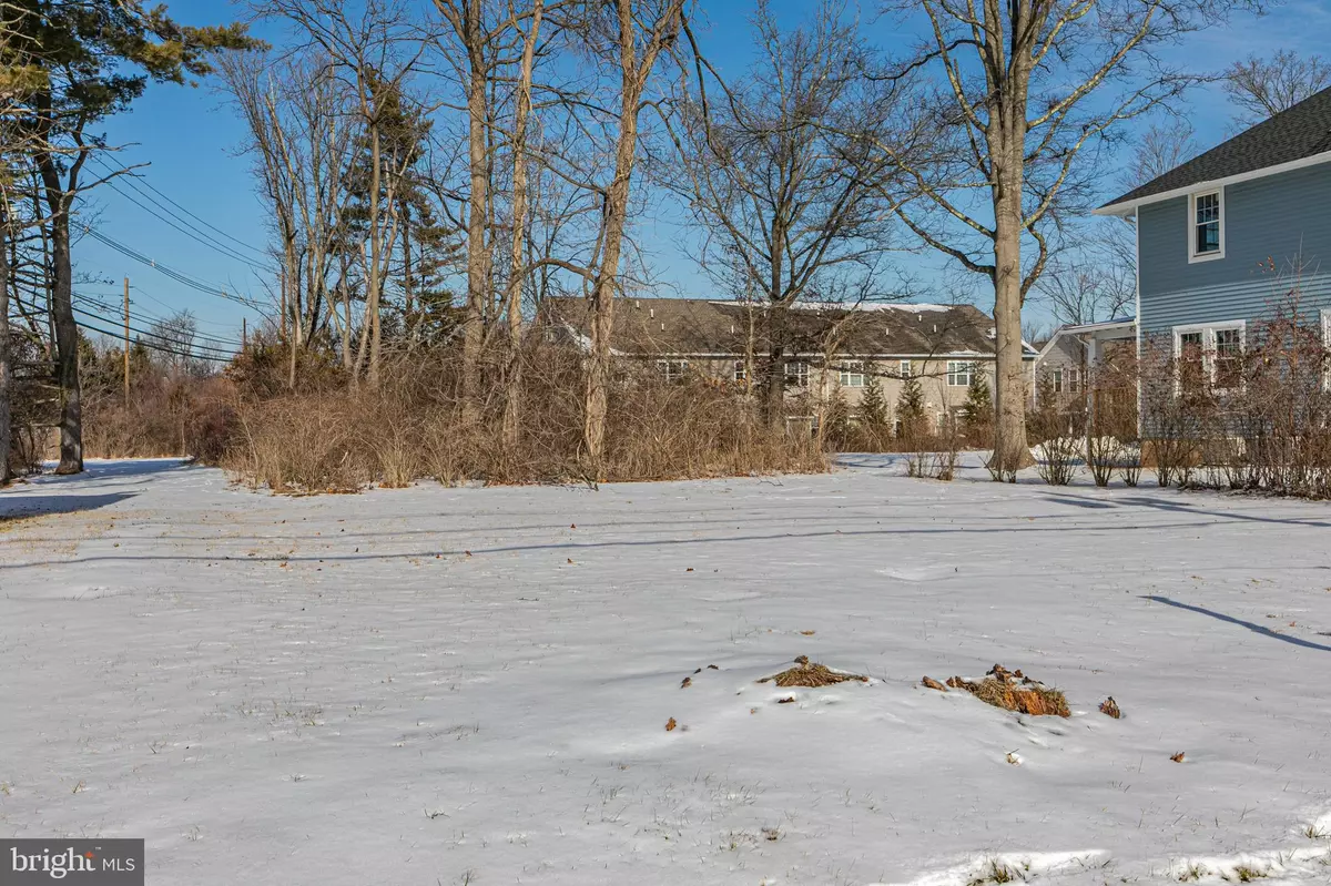 Pennington, NJ 08534,100 W FRANKLIN AVE