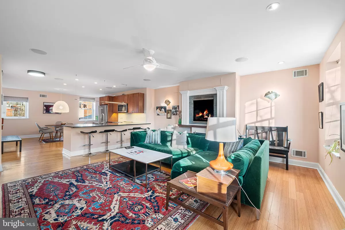 Philadelphia, PA 19107,1023 CLINTON ST #306