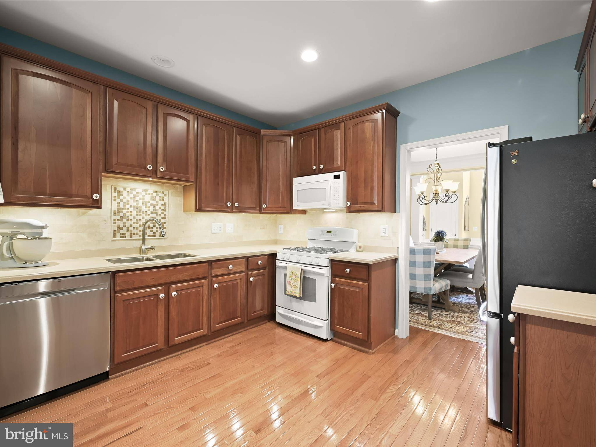 Ellicott City, MD 21043,8214 ACADEMY RD #25