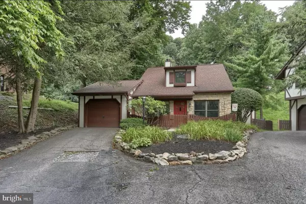 Hummelstown, PA 17036,889 ALPINE DR